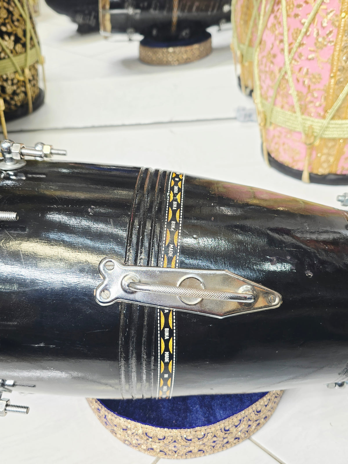 Kala Vaadya Refurbished Black Bina Naal (Dholki) | Exceptional Tone with Carry Handle *Cosmestic Blemishes