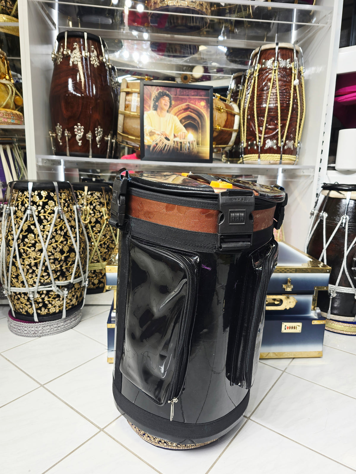 Voyager Elite Premium Padded Soft Dholak Travel Case with Accessory Pockets (Up to 19.75" Dholaks) *Very Minor Cosmetic Blemishes