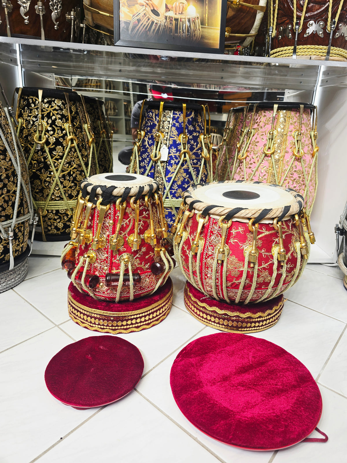 Rakta Darbar Imperial: 5.25" F/F# Red Sheesham Dayan & 9.25" Copper Bayan Red Sherwani Bolted Tabla Set – Exceptional Bayan Tone