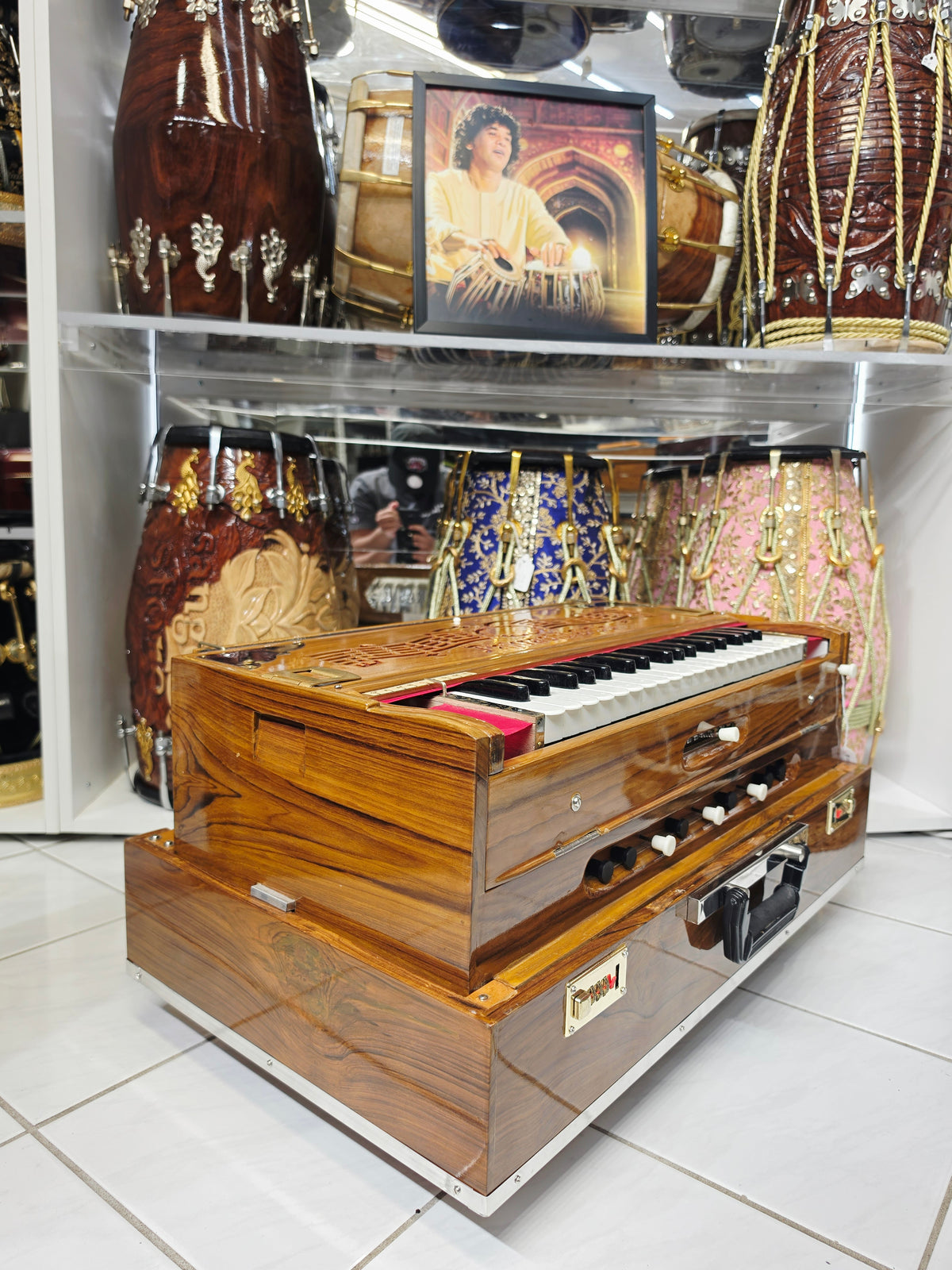 Royal Oak Pakrashi - 3 Reed BMF 9 Changer Harmonium