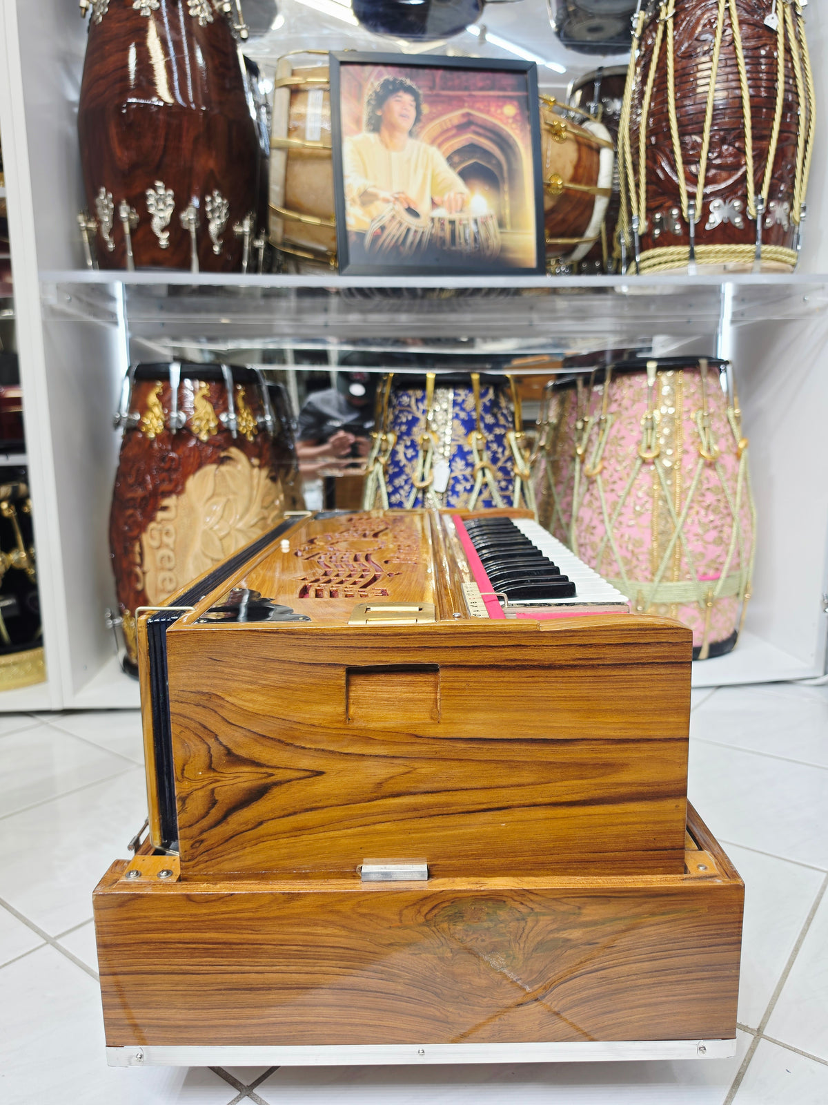 Royal Oak Pakrashi - 3 Reed BMF 9 Changer Harmonium