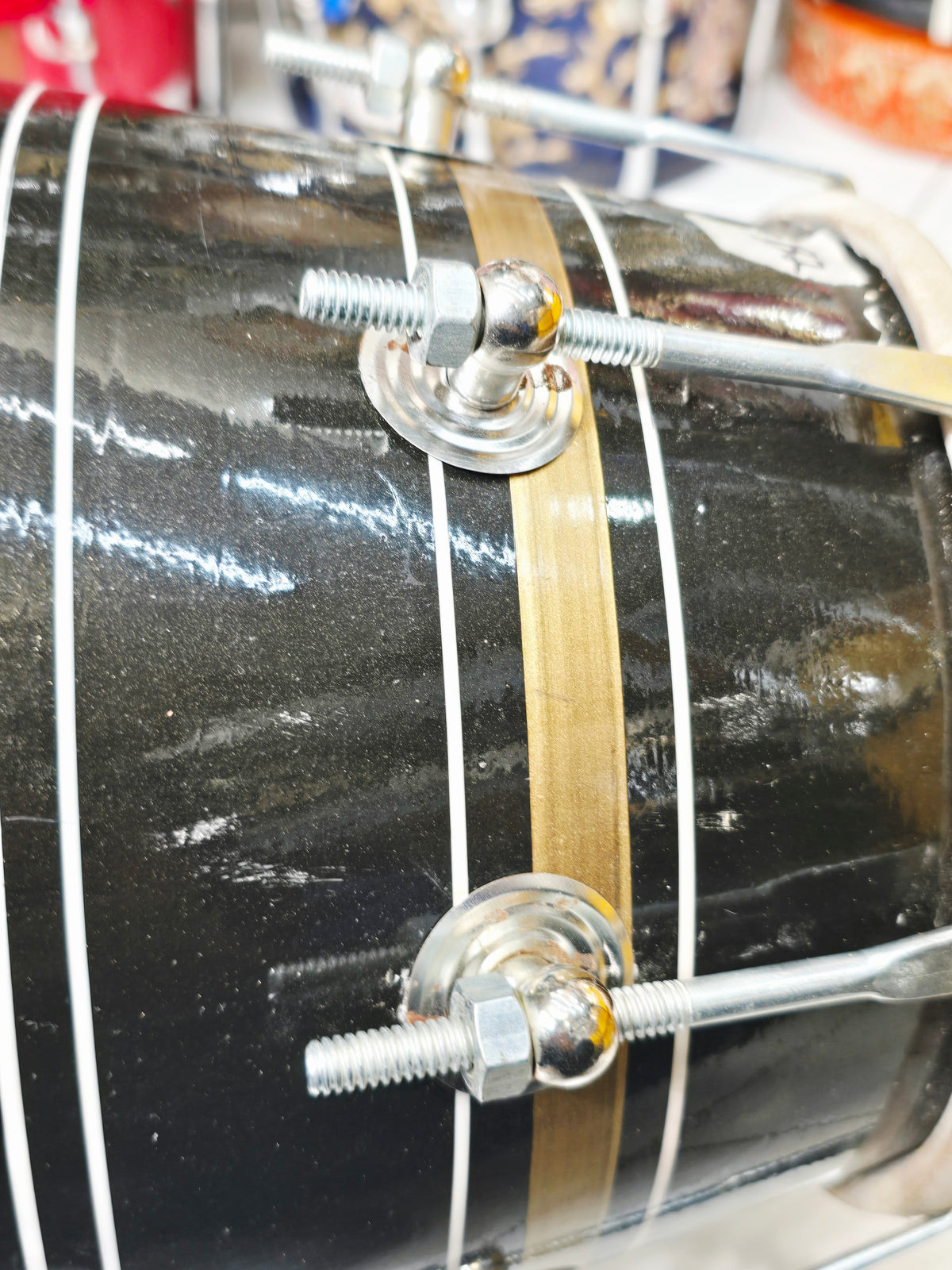 Kaal Rekha – Glossy Midnight Black & Antique Gold Striped Student Dholak with Silver Pinstripes & Carrying Handle *Minor Cosmetic Blemishes (B2)