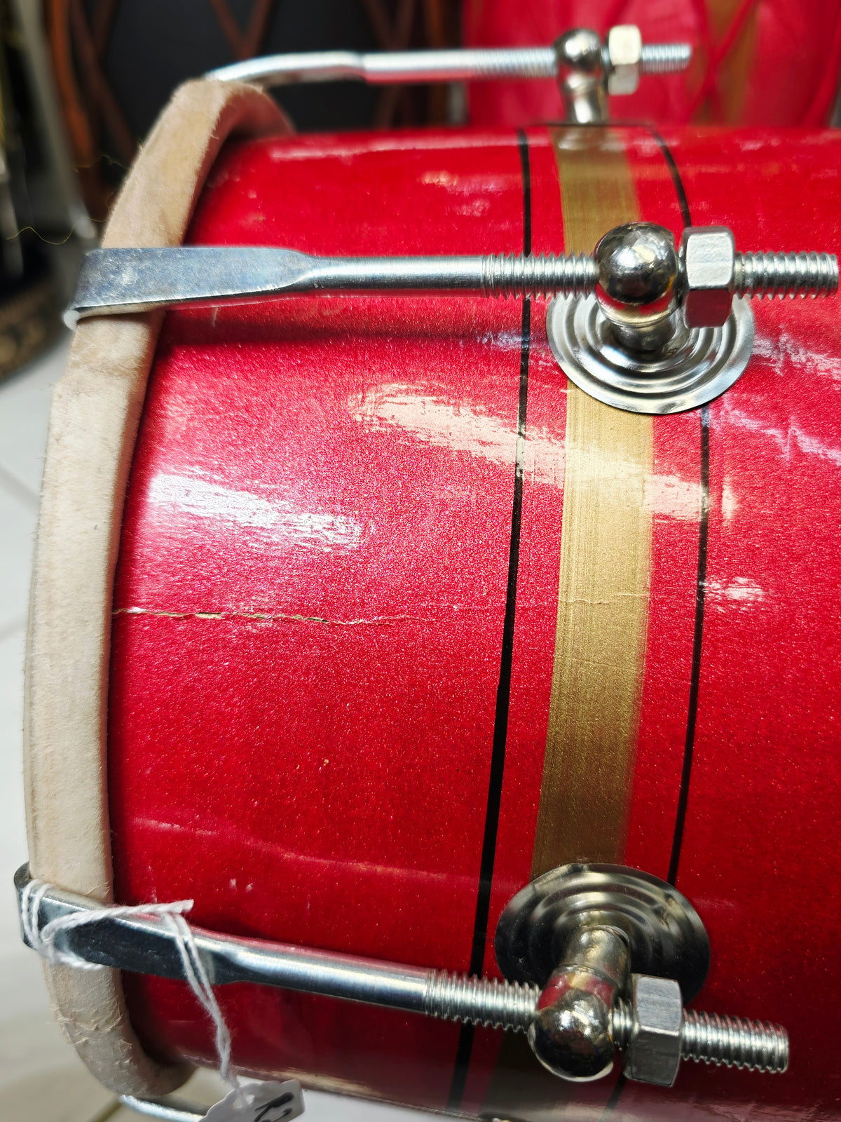 Lal Shakti – Metallic Crimson Red & Champagne Gold Striped Student Dholak with Black Pinstripes & Carrying Handle *Minor Cosmetic External Crack & Blemishes (R2)