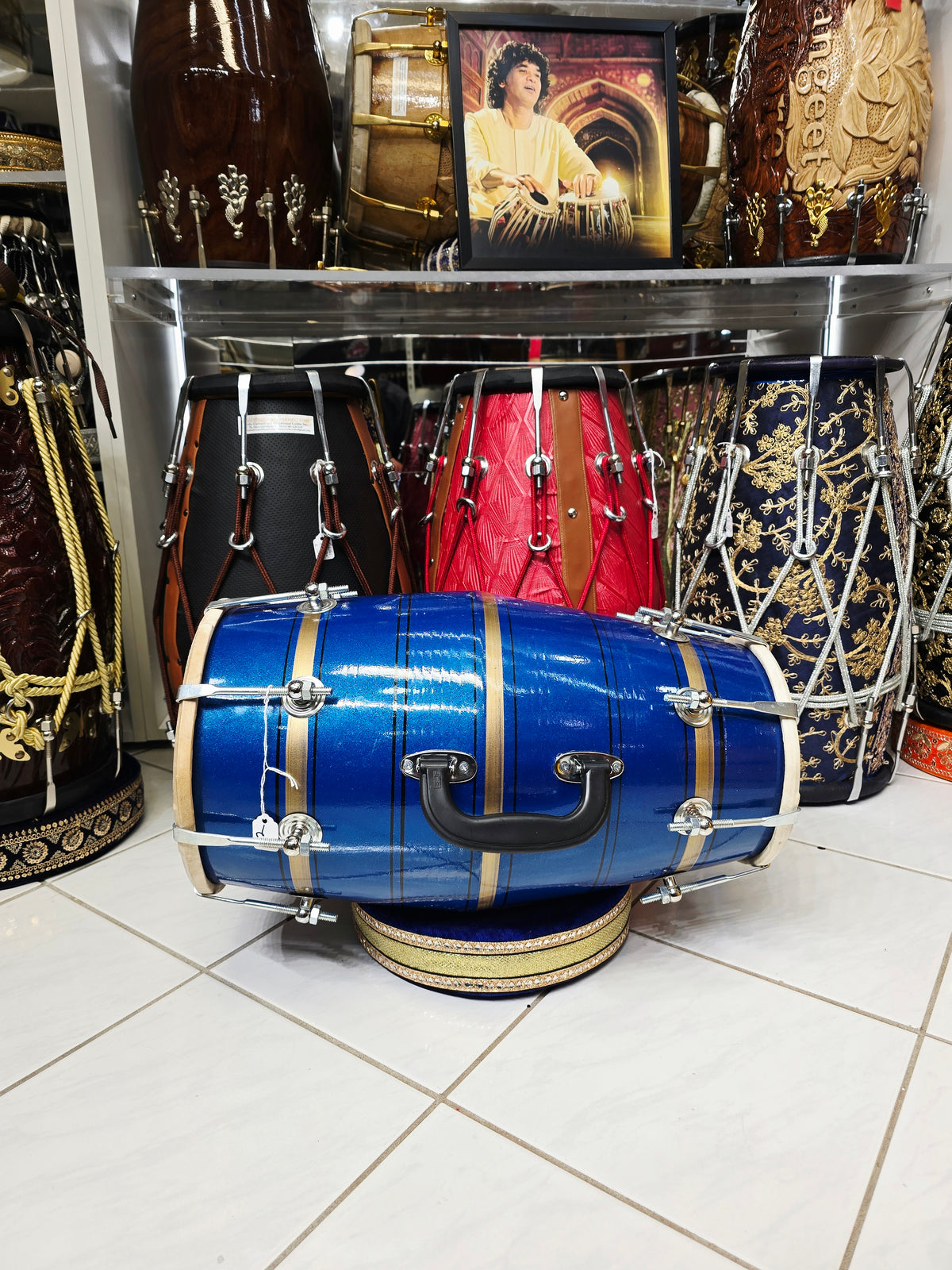 Neel Vajra – Electric Sapphire Blue & Champagne Gold Striped Student Dholak with Black Pinstripes & Carrying Handle *Minor Cosmetic External Cracks & Blemishes (B2)