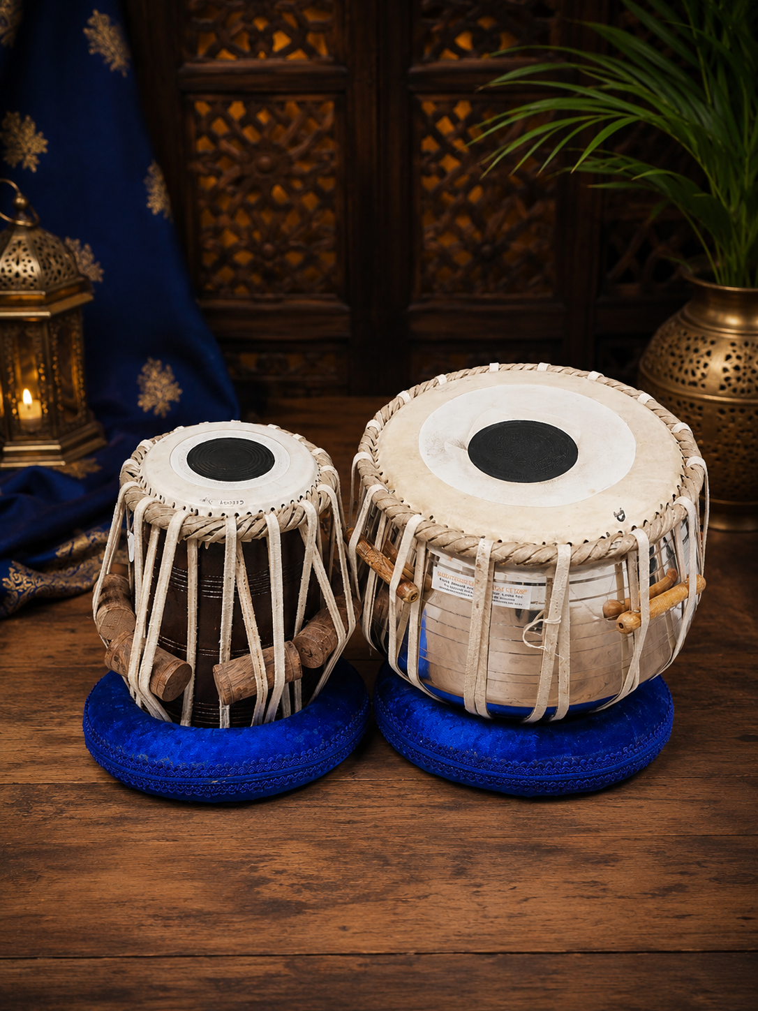 Neelsur™ Semi-Professional Tabla Set – 5.25" D# Red Sheesham Dayan & 3.7kg Brass Bayan | Minor Cosmetic Defects & Minor External Filled Crack