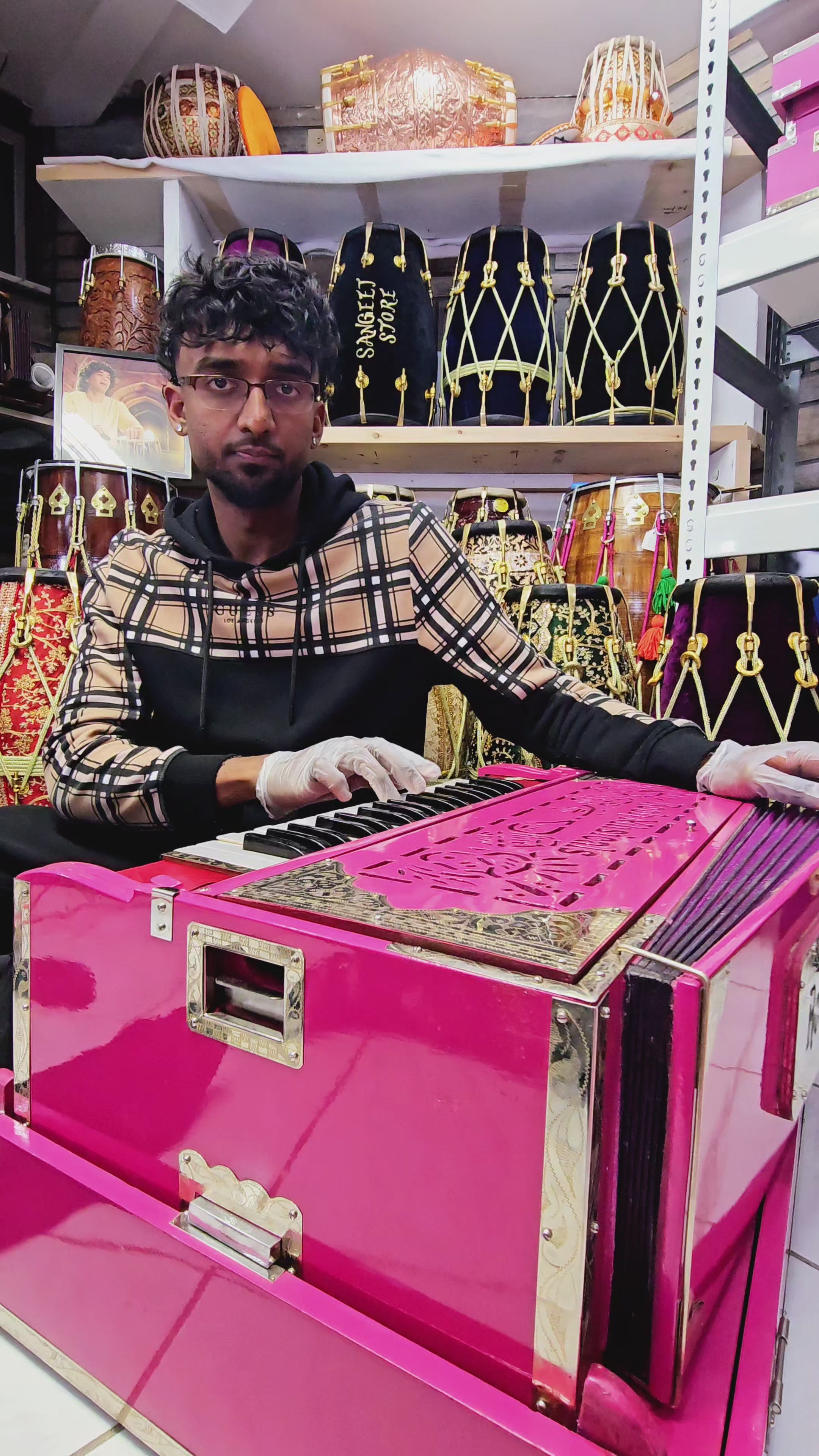 Vivid Harmonies: Bold Pink 4 Reed 13 Scale-Changer Harmonium with Cosmetic Defects